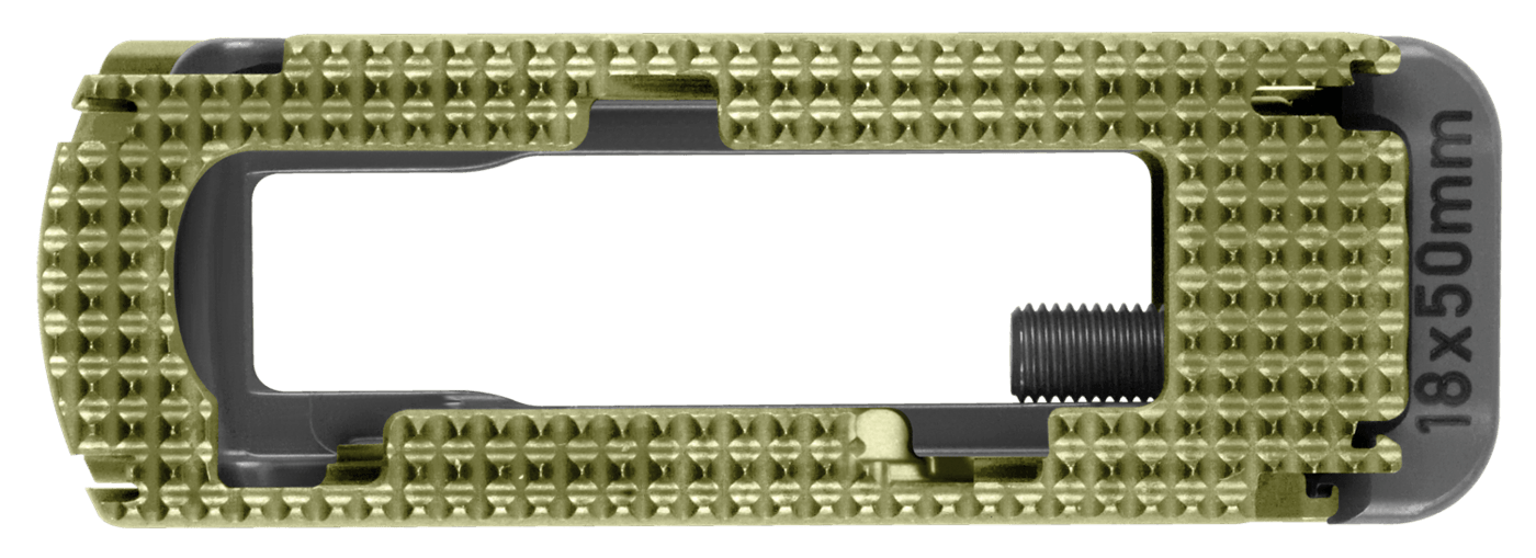 Oblique view of a continuously expandable interbody spacer in